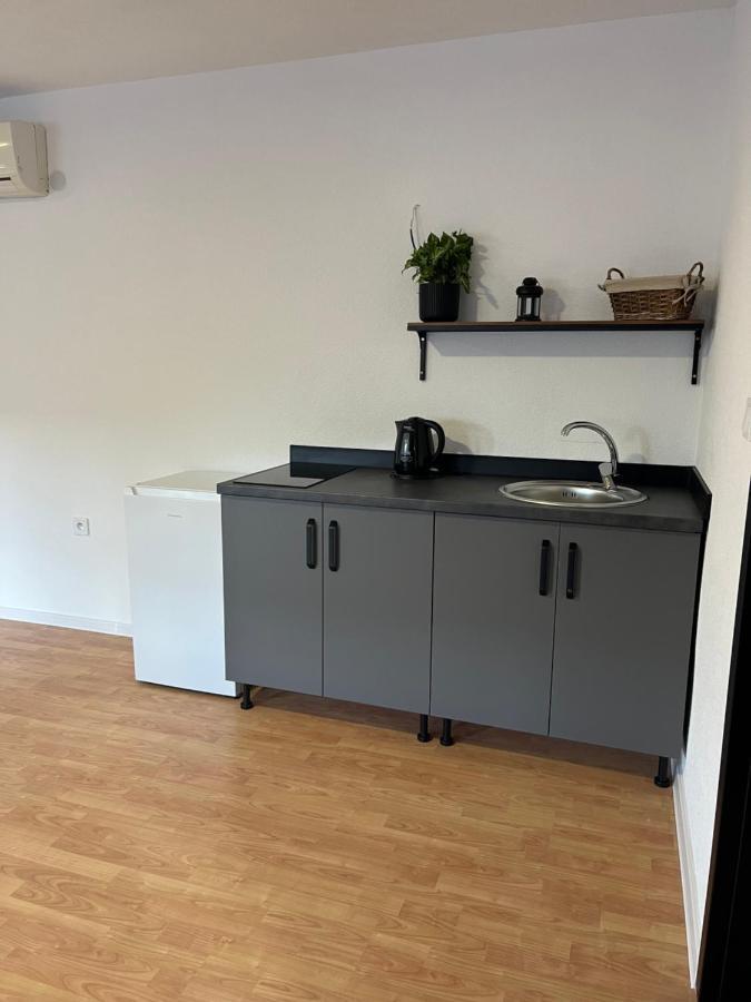 Lučenec Apartman Gabi מראה חיצוני תמונה