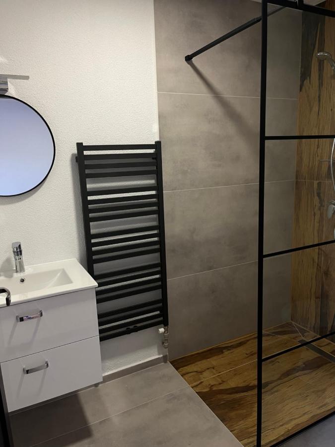 Lučenec Apartman Gabi מראה חיצוני תמונה